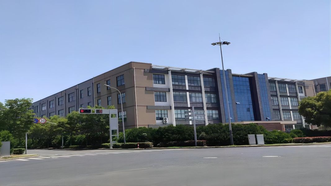 中国 Jiangsu YIZEE Lighting Technology Co., Ltd 会社概要
